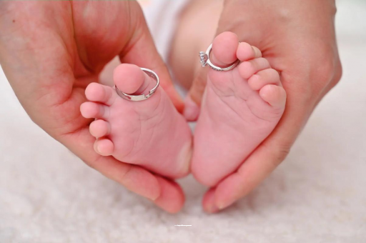 海南宝宝睡觉头上都是汗 海南宝宝睡觉头上都是汗